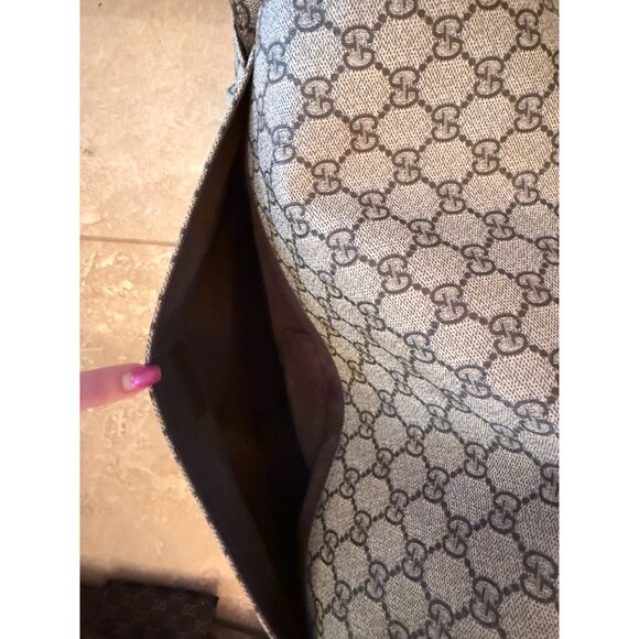 Gucci GG Canvas Diaper Bag With Adjustable Strap Velcro Side Pockets & Changing - Picture 7 of 7